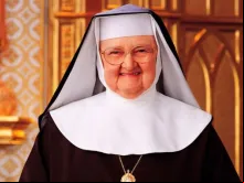 Madre Angélica