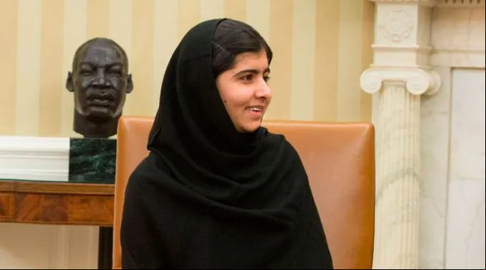 Malala_WikipediaPeteSouza-WhiteHouse_DominioPublico.jpg ?? 