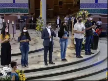 Oração do terço pelo fim da pandemia no Santuário Nacional de Aparecida 