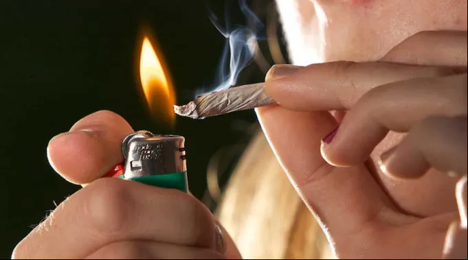 Marihuana-Flickr-Chuck-Grimmett-201018.jpg ?? 