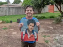 Matheus, menino que alcançou a cura milagrosa.