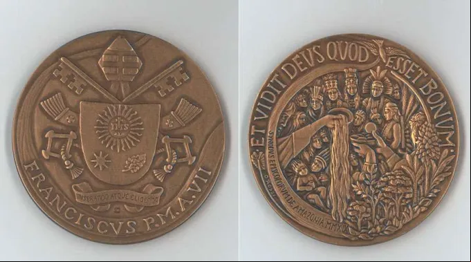 Medalla-Papa-Francisco-7-Aniversario-Pontificado-09082019.jpg ?? 