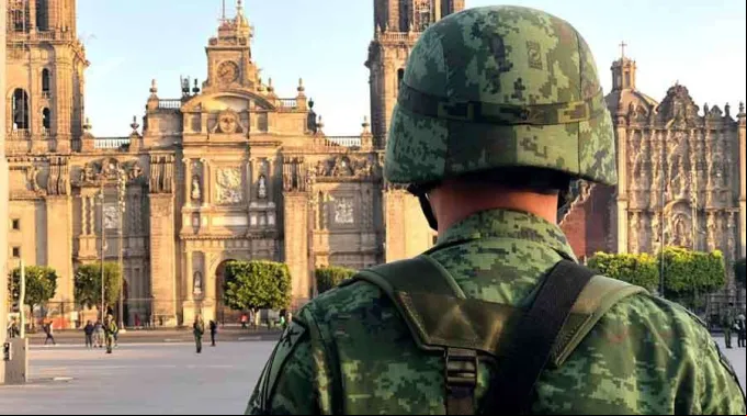 Militar-Catedral-Mexico-David-Ramos-ACI-130920.jpg ?? 