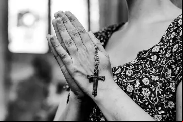 MisaNegraCanada_Pexels_270819.jpg