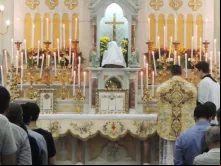 Missa tradicional celebrada pelo Instituto Bom Pastor em Curitiba.