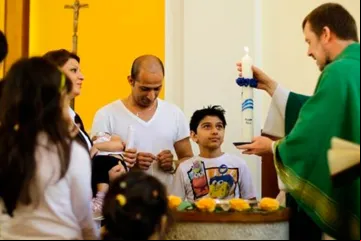 MusulmanesBautizadosCristianismo_TwitterUrbanCN_261016.jpg