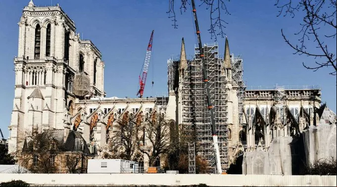 NotreDameCor_Unsplash_051220_1.jpg ?? 