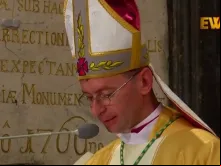 Dom Edward Kava, bispo católico o mais jovem do mundo