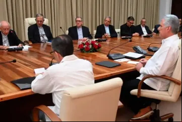 Obispos-Cuba_Miguel-Diaz-Canel_Presidencia-Cuba_270423.jpg