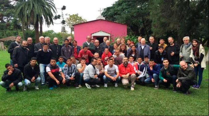 ObisposArgentina_Twitter_13042016.jpg ?? 