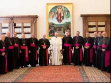 Papa Francisco recebeu os bispos de Cuba em 4 de maio de 2017, no Vaticano