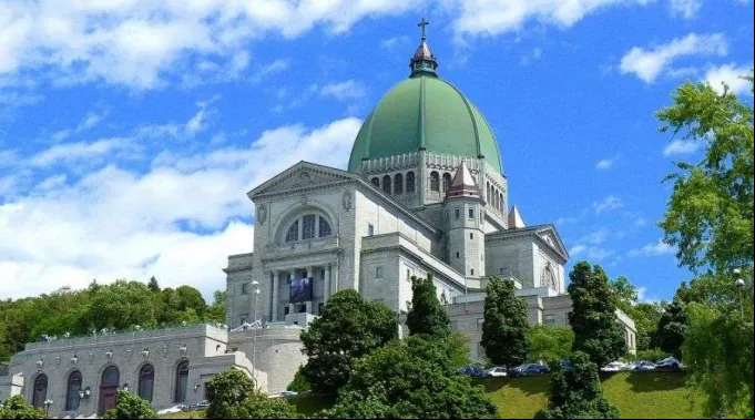 Oratorio-San-Jose-L-Oratoire-SaintJoseph-du-Mont-Royal-291220.jpg