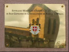 Fachada da Embaixada da Ordem de Malta no Vaticano.