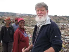 Padre Pedro Opeka. Créditos: Anne Aubert