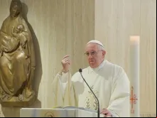 Papa na Casa Santa Marta.