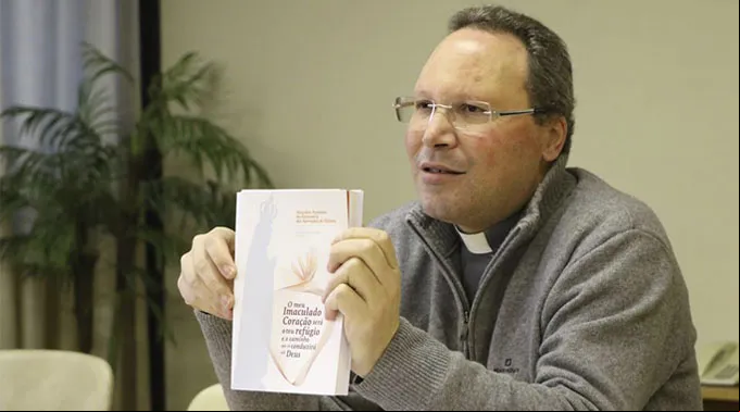 Padre_Carlos_Cabecinhas.jpg ?? 