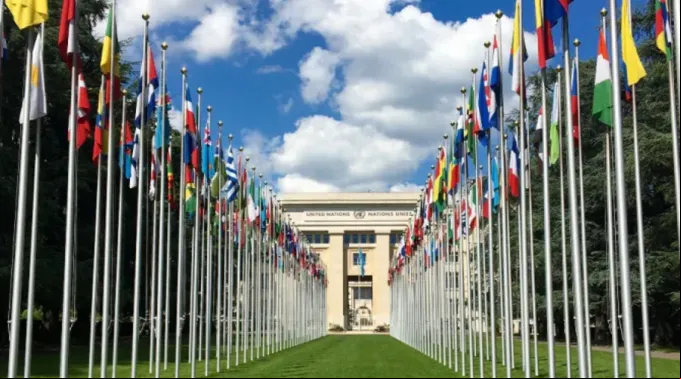 Palais_des_Nations_unies_a_Geneve_1.jpg ?? 