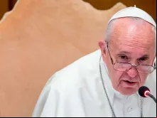Papa Francisco pronuncia seu discurso.