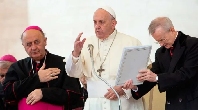 Papa-Francisco-Audiencia-General-Daniel-Ibanez-ACI-13112019.jpeg ?? 