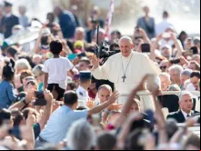 Papa durante uma audiência no Vaticano.