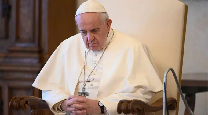 Papa-Francisco-Oracion-Vatican-Media-03620.jpg ?? 
