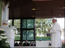 Papa Francisco no santuário de Fátima, em 2017