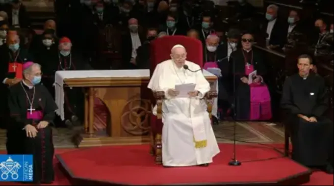 Papa-Francisco_Obispos-Eslovaquia_130921.jpg ?? 