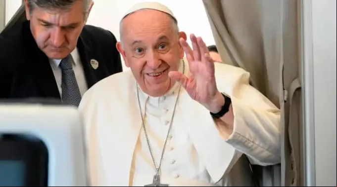 Papa-Francisco_Rueda-de-prensa_VaticanMedia_050223.jpg ?? 