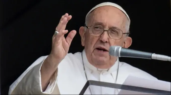 PapaAngelus18062023.jpg ?? 