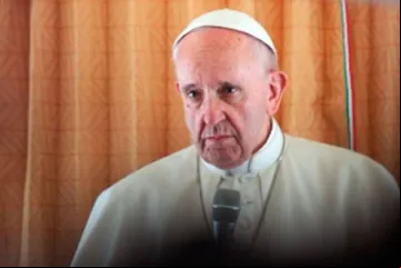 PapaAvionCaminoPolonia1.jpg