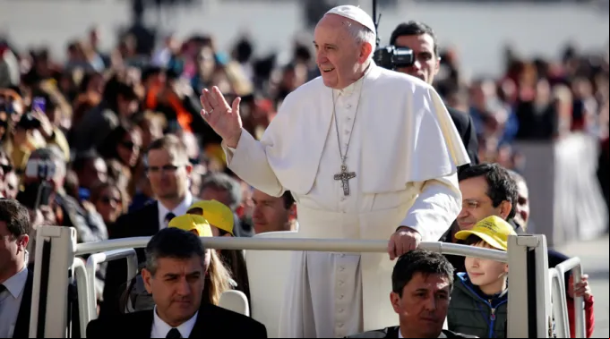 PapaF1marzoAudiencaGLuciaBallesterACIPrensa.jpg ?? 