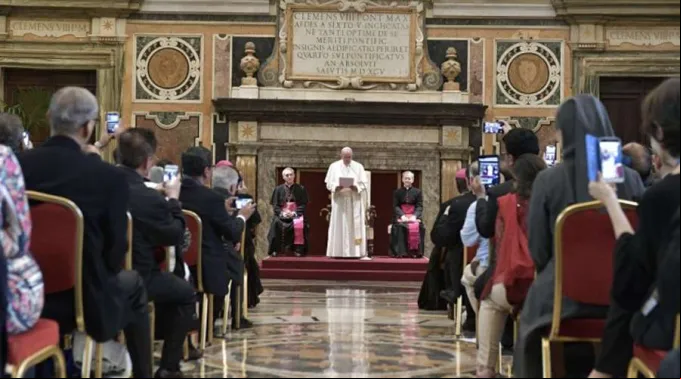 PapaFederacionBiblica26abril2019_VaticanMedia.jpg ?? 