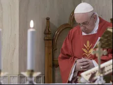Papa Francisco na Missa da casa Santa Marta.
