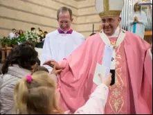 Papa Francisco com casula rosa