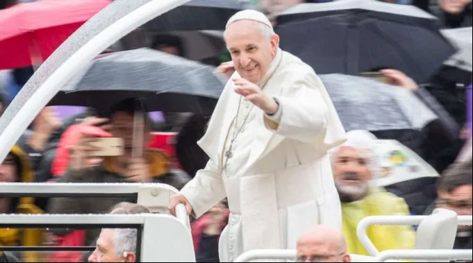 PapaFranciscoAudienciaGeneral_LuciaBallesterACI_10042019_1.jpg ?? 