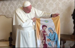 Papa Francisco com bandeira “Natal com Jesus” 