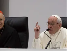Papa durante o diálogo com os jovens.