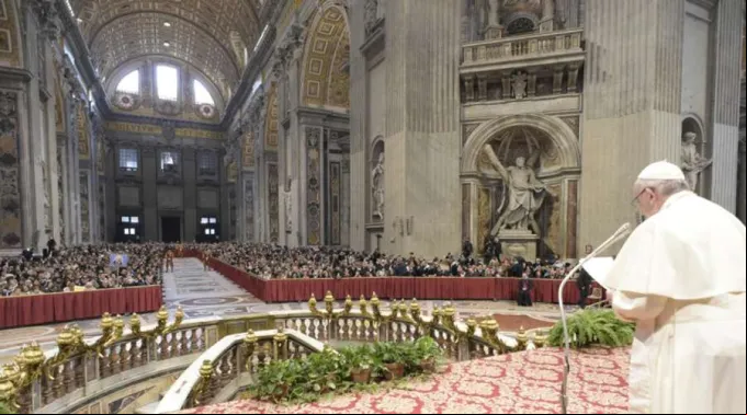 PapaFranciscoDiocesisBenevento_VaticanMedia.jpg ?? 