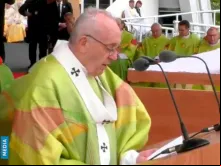 Papa Francisco durante a celebração da Missa.