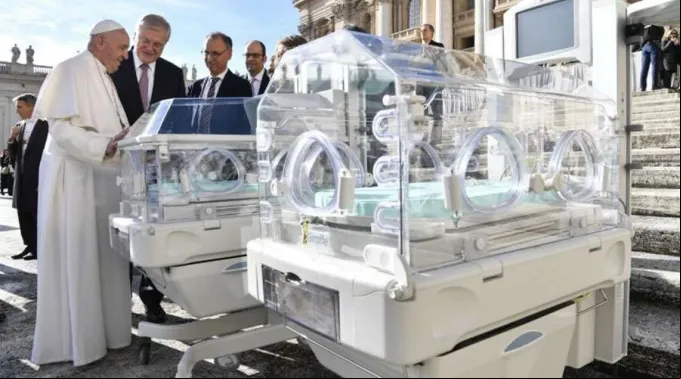 PapaFranciscoIncubadoras_VaticanMedia_19122018.jpg ?? 
