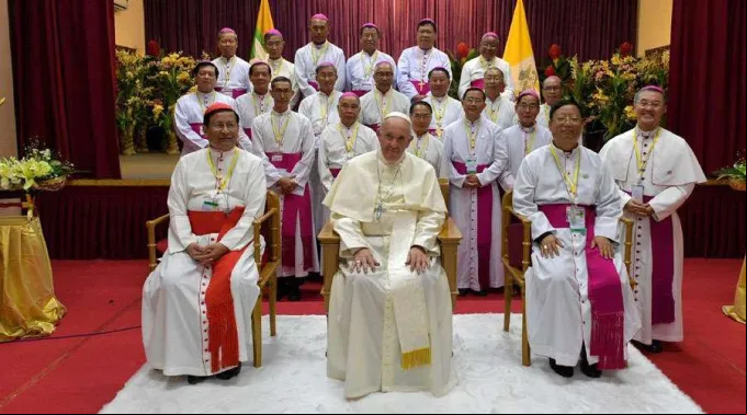 PapaFranciscoObisposMyanmar_LOsservatoreRomano_29112017.jpg ?? 