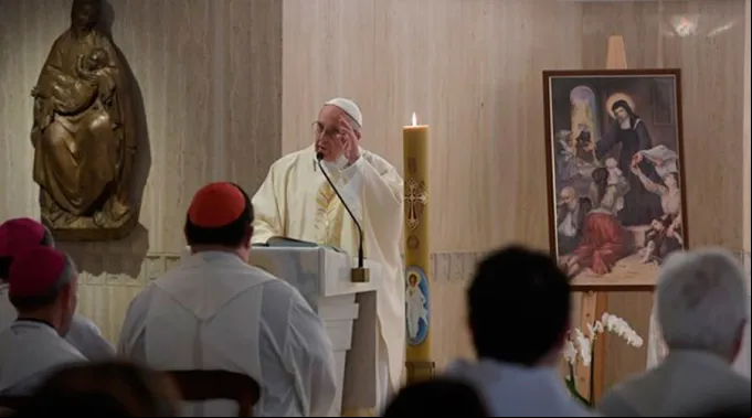 PapaFranciscoSantaMartaMisa_LosservatoreRomano_09052017.jpg ?? 