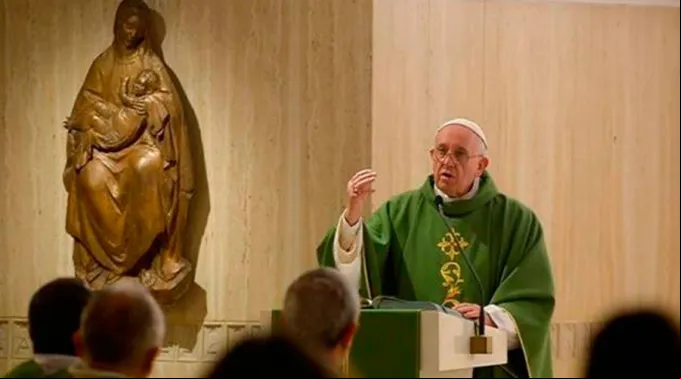 PapaFranciscoSantaMarta_LOsservatoreRomano_10012017.jpg ?? 
