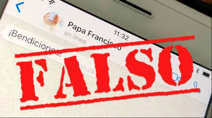 PapaFranciscoWhatsApp_131217.jpg ?? 