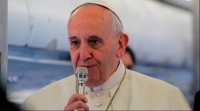 PapaFrancisco_AlanHoldren240616.jpg ?? 