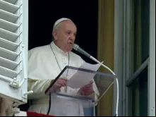 Papa Francisco na oração do Ângelus.