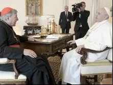Papa Francisco com o cardeal George Pell