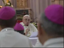 Papa Francisco com os Bispos de Madagascar.
