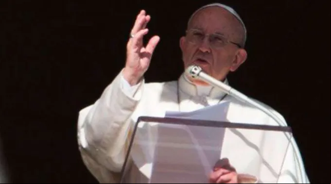 PapaFrancisco_DanielIbanez_ACIPrensa_150418.jpg ?? 