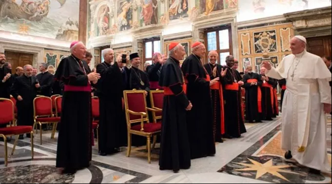 PapaFrancisco_LOR101116.jpg ?? 